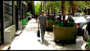 Thumbnail image of video titled "CLEANING THE PSYCHE - film on therapy